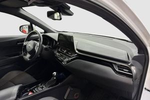 Toyota C-HR bild 6