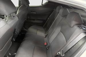 Toyota C-HR bild 8