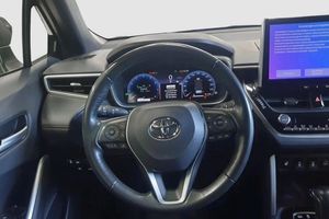 Toyota Corolla Cross bild 10