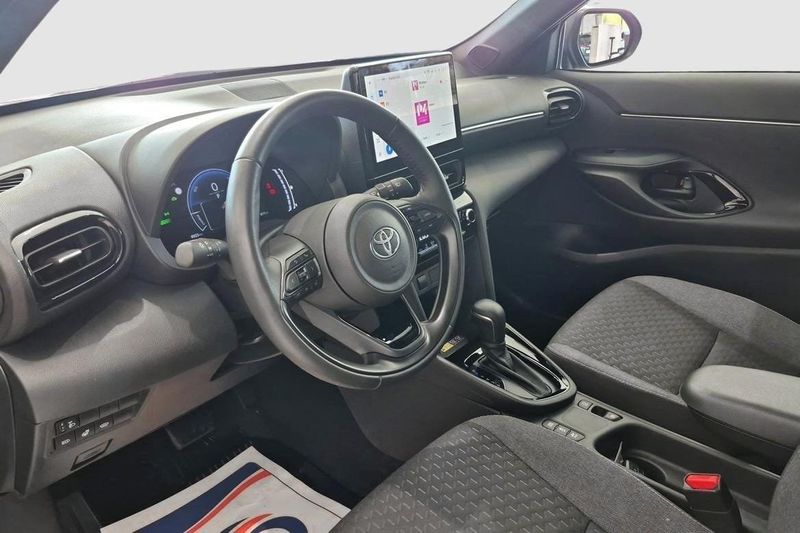 Toyota Yaris Cross bild 9