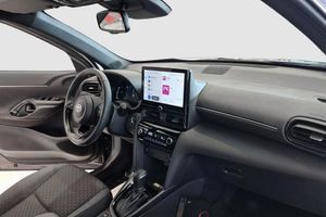 Toyota Yaris Cross bild 8