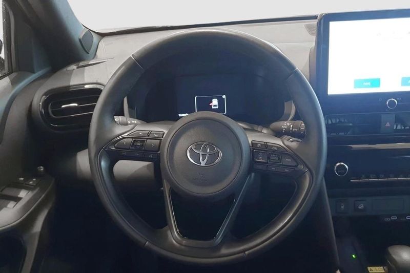 Toyota Yaris Cross bild 10