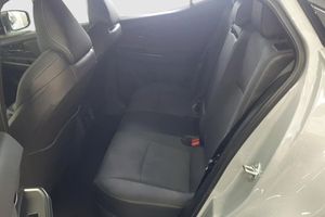 Toyota C-HR bild 10