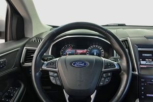 Ford Edge bild 10