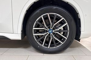 BMW X1 bild 15