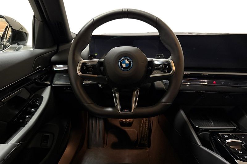 BMW 530 bild 9