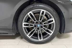 BMW 530 bild 13