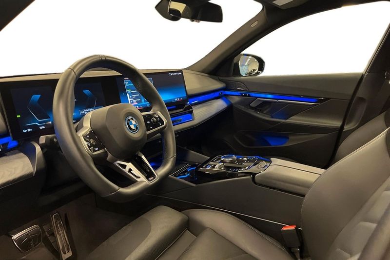 BMW i5 bild 12