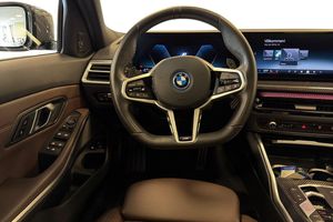 BMW 330 bild 3