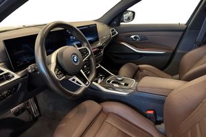 BMW 330 bild 6