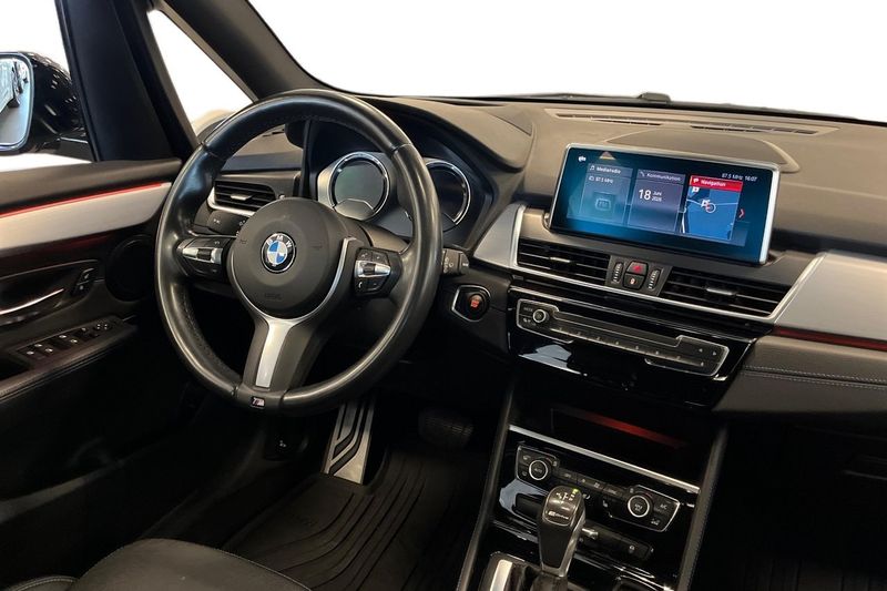 BMW 225 bild 8