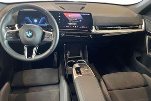 BMW X1 bild 8