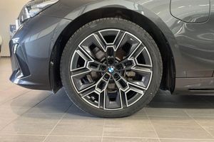 BMW 530 bild 15