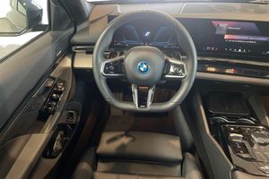 BMW 530 bild 9