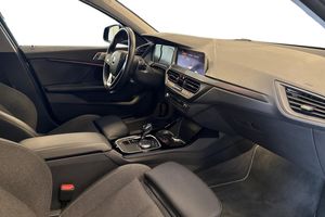 BMW 118 bild 6