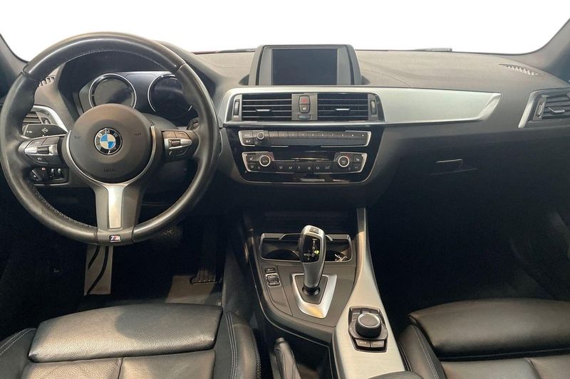 BMW 120 bild 8