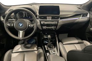 BMW X1 bild 8