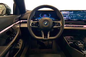 BMW 530 bild 9