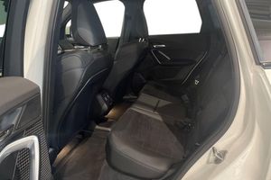 BMW X1 bild 9