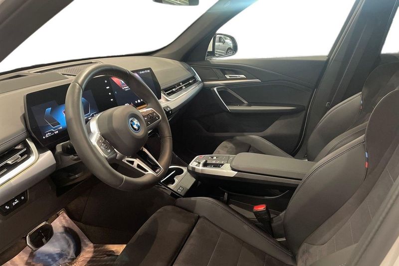 BMW X1 bild 10