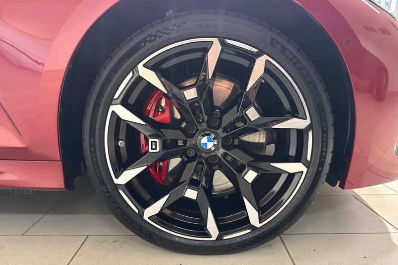 BMW 330 bild 13