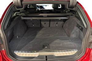 BMW 330 bild 12