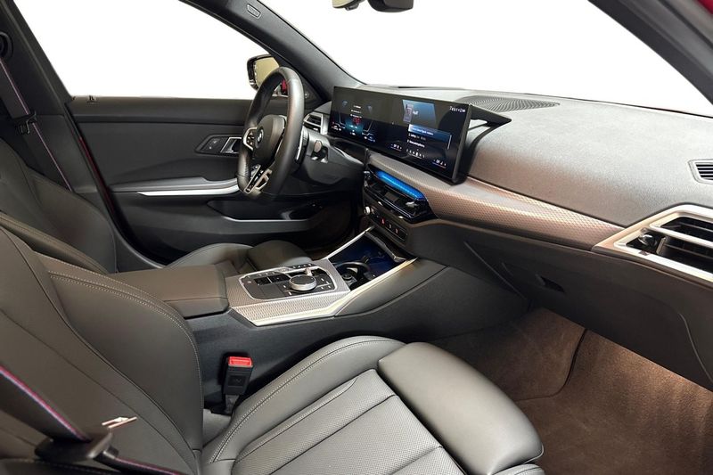 BMW 330 bild 6