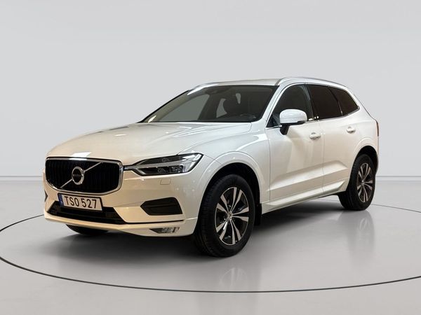 Volvo XC60 B4 AWD Diesel Mom Adv Edt - 2021