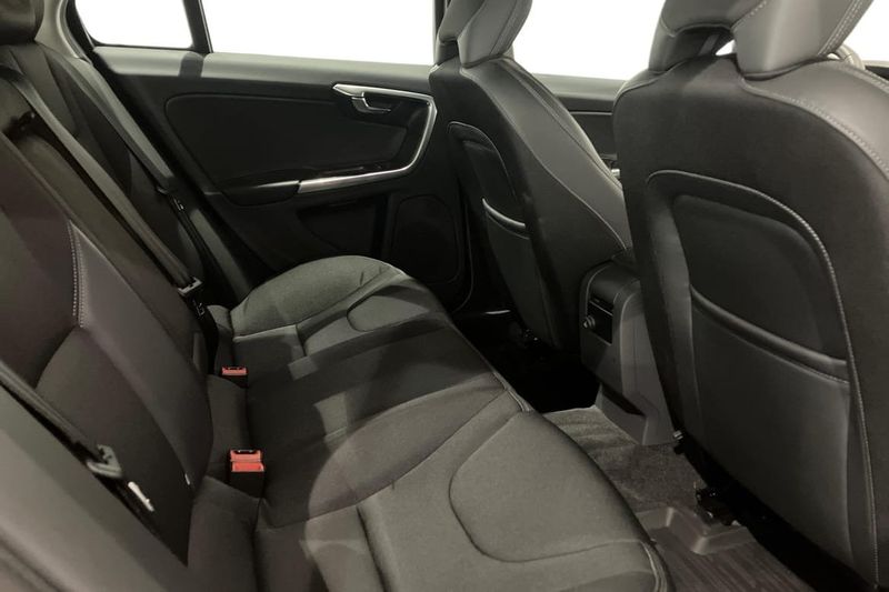 Volvo S60 bild 9