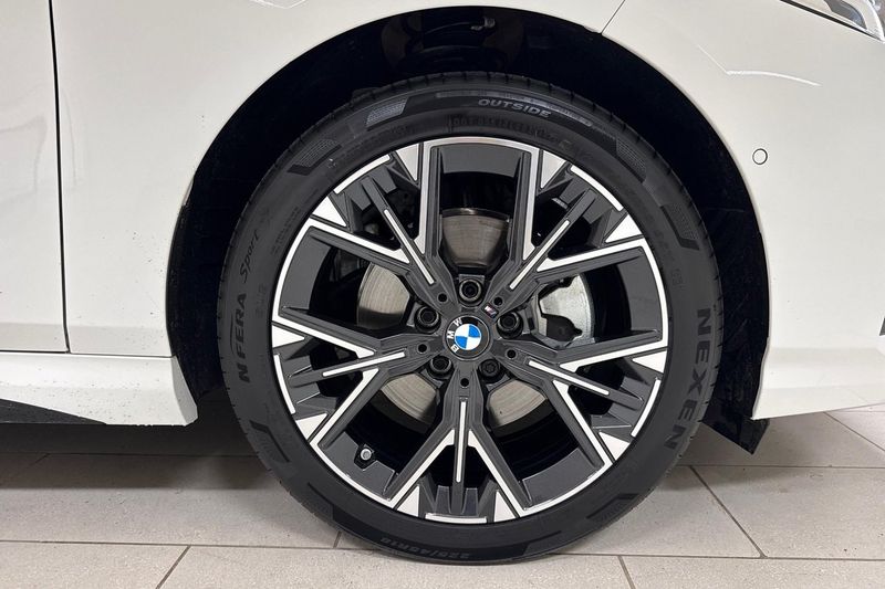 BMW 120 bild 15