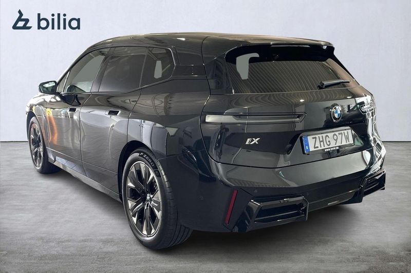BMW iX bild 2