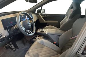 BMW iX bild 12