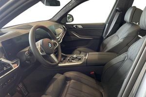 BMW X7 bild 12