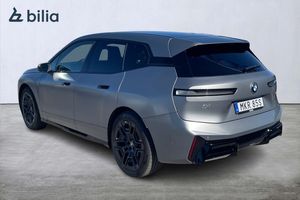 BMW iX bild 2
