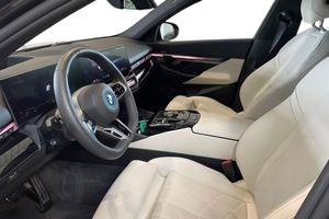 BMW 530 bild 6