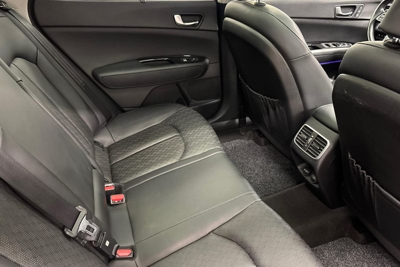 Kia Optima bild 11
