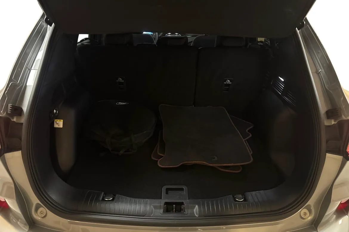 Ford Kuga bild 25