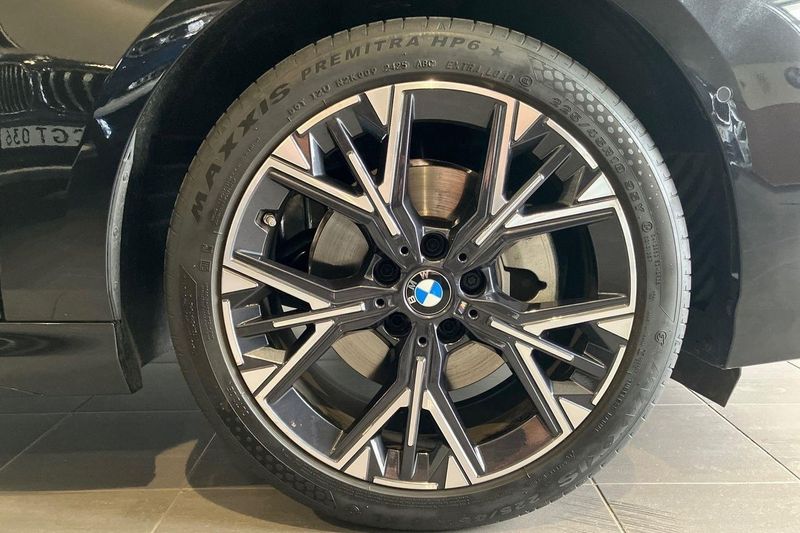 BMW 120 bild 15