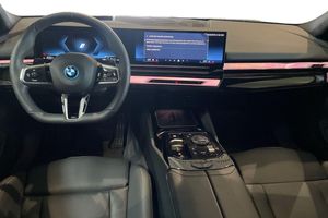 BMW 550 bild 8