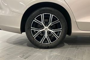 Volvo V60 bild 17