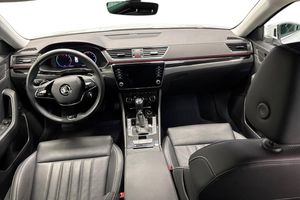 Skoda Superb bild 9