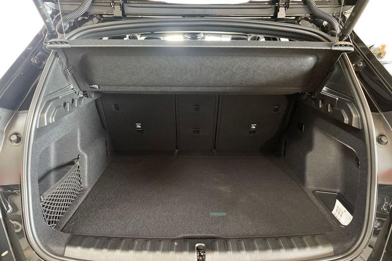 BMW iX1 bild 9