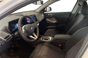 BMW 120 bild 12