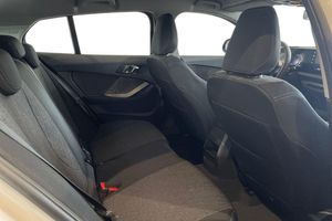 BMW 120 bild 7