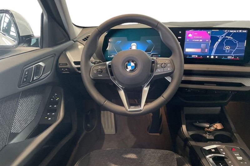 BMW 120 bild 9