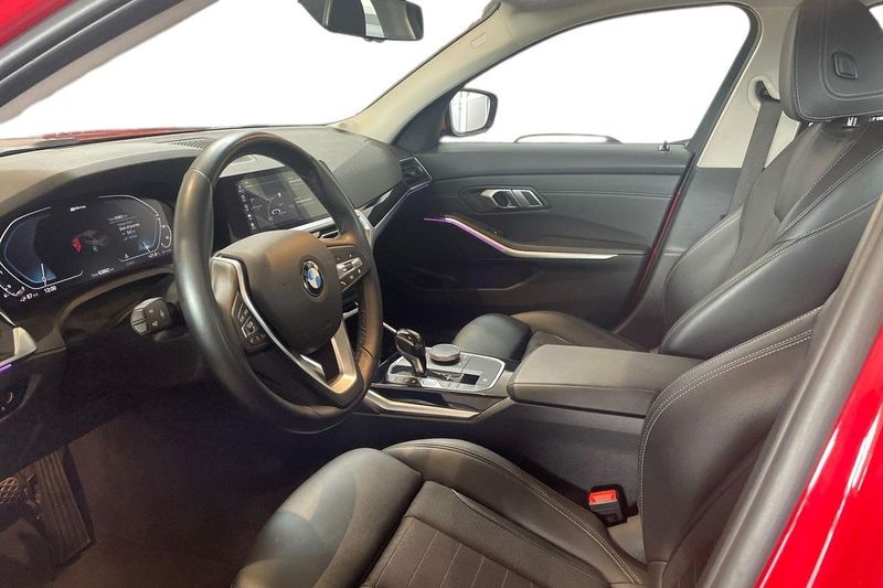 BMW 330 bild 12