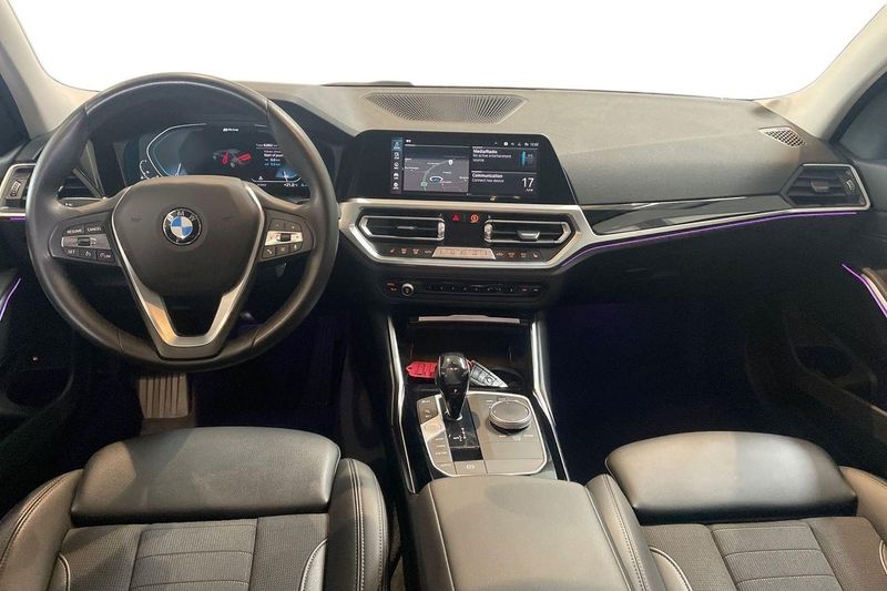 BMW 330 bild 8