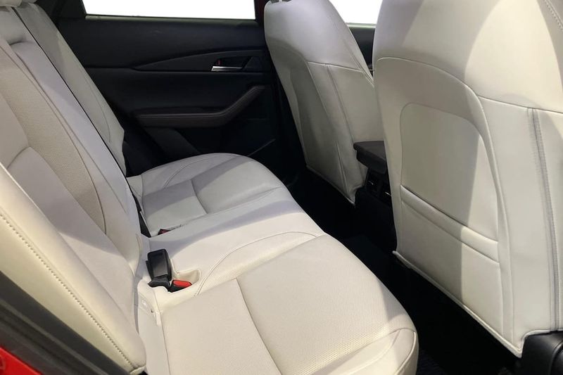 Mazda CX-30 bild 9