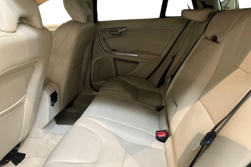 Volvo V60 bild 13