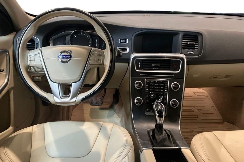 Volvo V60 bild 11